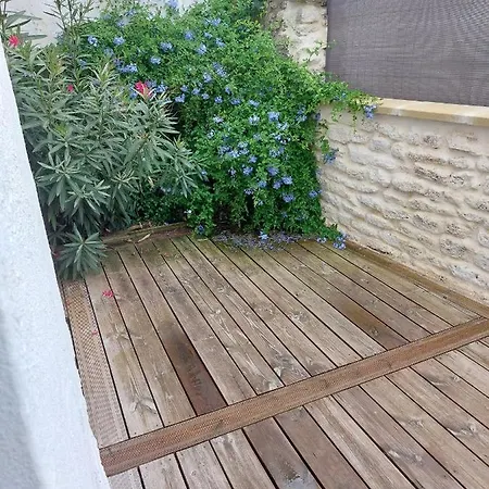 Maison Typique Oleronaise *