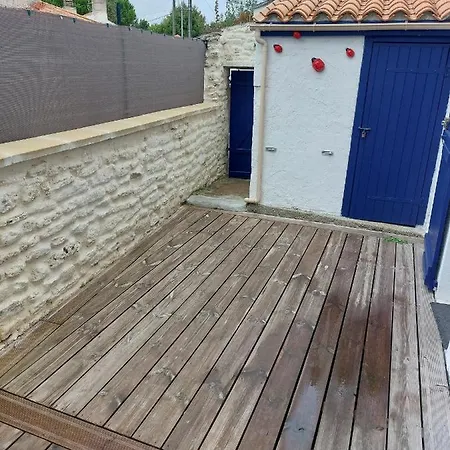 Holiday home Maison Typique Oleronaise